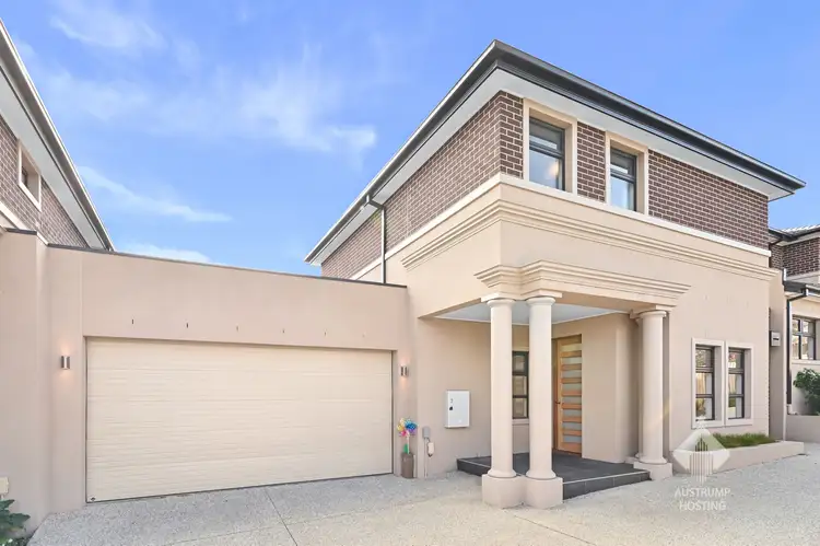 2/30 Cumming Street, Burwood VIC 3125