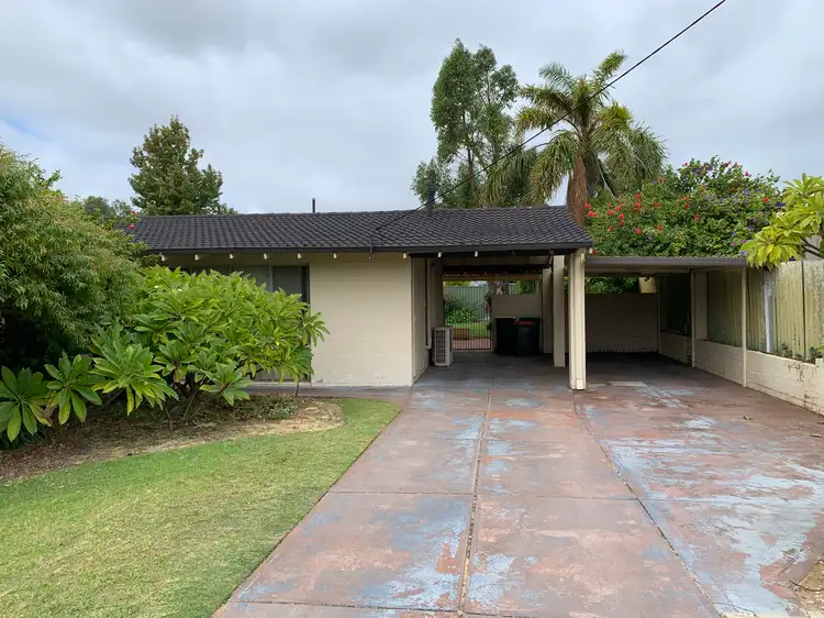Second view of Homely house listing, 4 St Andrews Way, Duncraig WA 6023