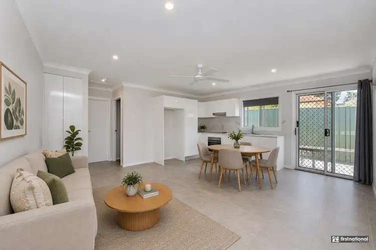 16A Henry Lawson Avenue