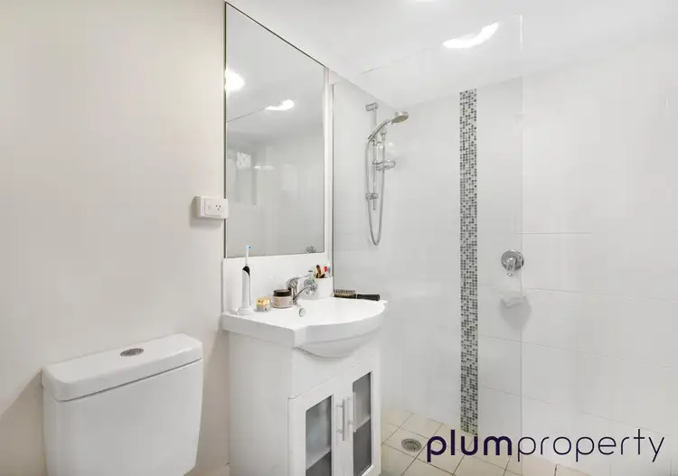 Fifth view of Homely unit listing, 4/19 Dudley Street, Highgate Hill QLD 4101