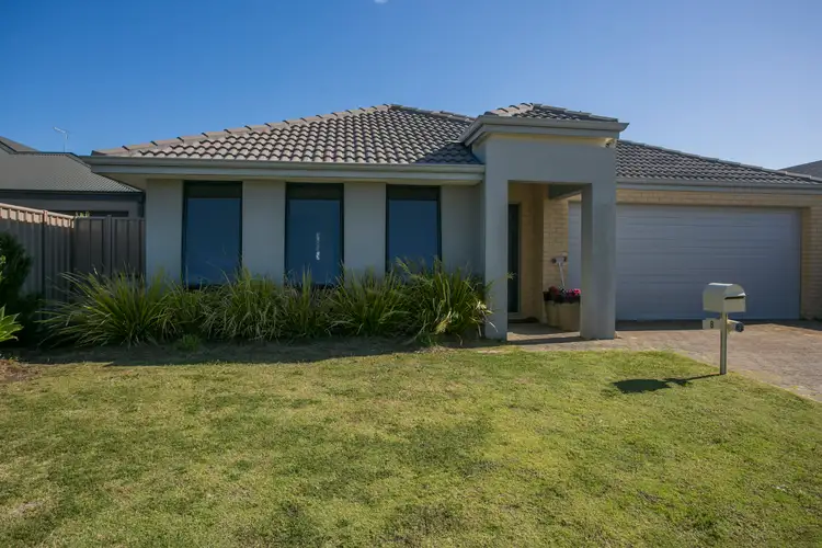 8 Wentworth Heights, Meadow Springs WA 6210