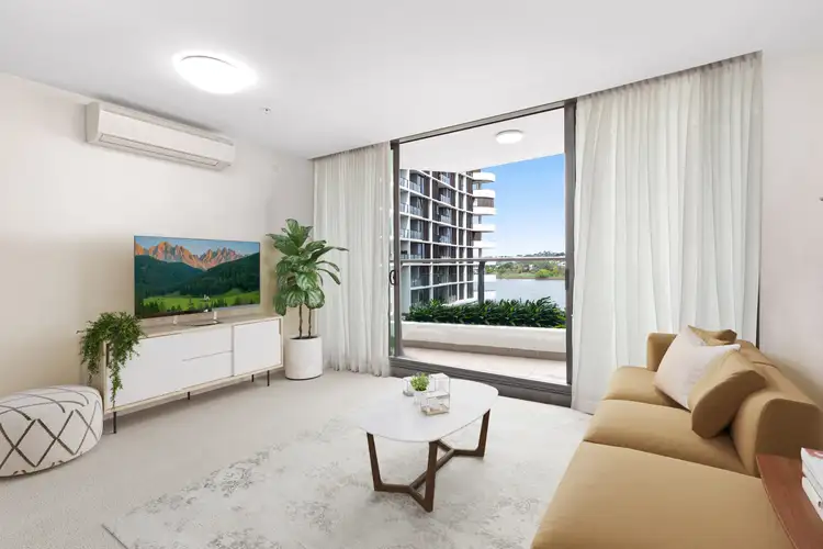 Main view of Homely unit listing, 406/37b Harbour Road, Hamilton QLD 4007