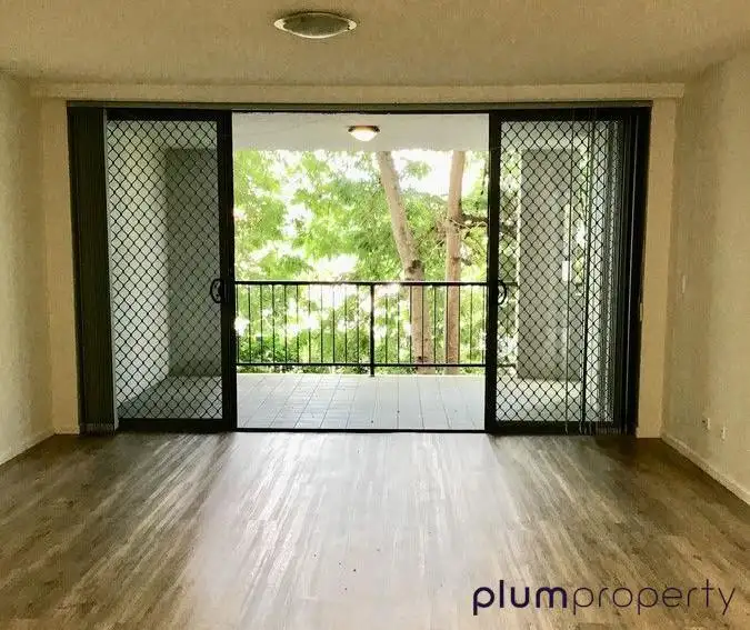 Third view of Homely unit listing, 20/7 Landsborough Terrace, Toowong QLD 4066