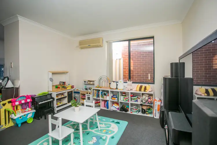 Fifth view of Homely house listing, 16/79-81 George Way, Cannington WA 6107