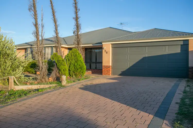 28 Toledo Circuit, Port Kennedy WA 6172
