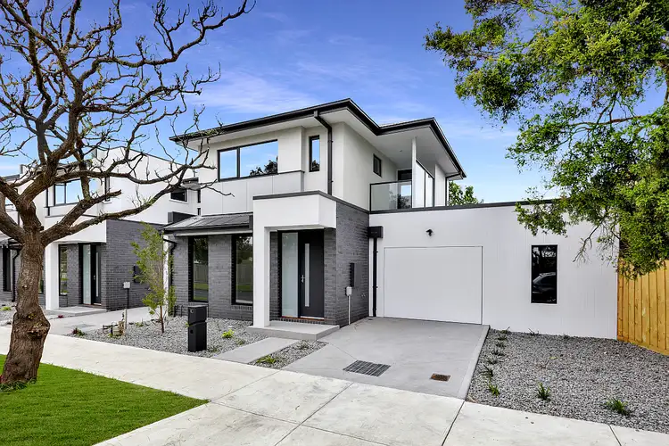 1C Basil Street