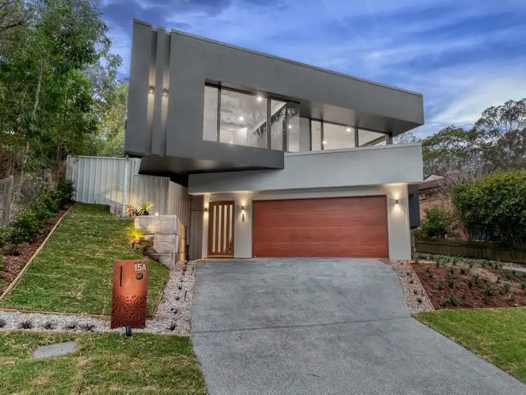 15A Tamarix Street, Chapel Hill QLD 4069