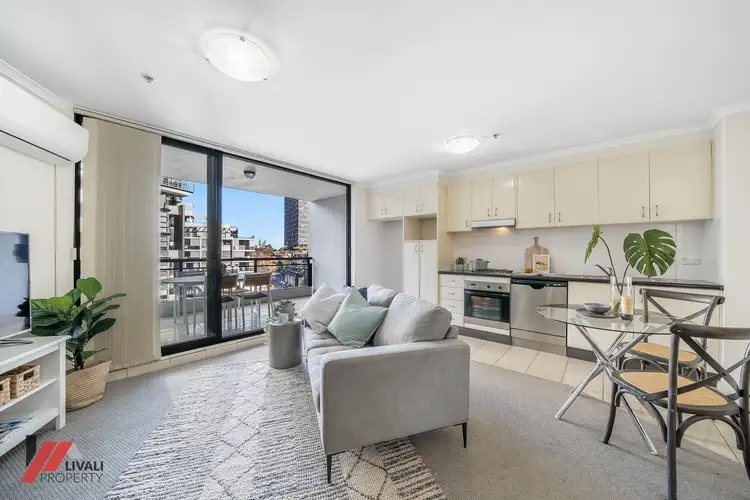 22/26-30 Hassall Street