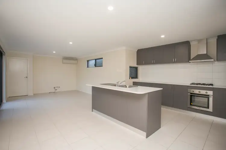 Second view of Homely house listing, 7 Sandals Way, Meadow Springs WA 6210