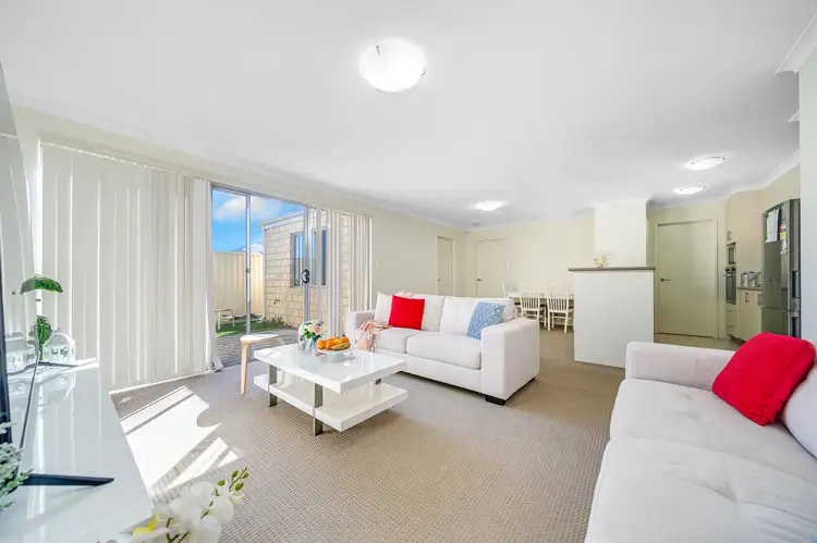 23/4 Jacana Pde, Ballajura WA 6066