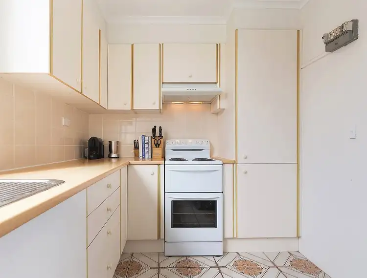 Third view of Homely apartment listing, 5e/10 Bligh Place, Randwick NSW 2031