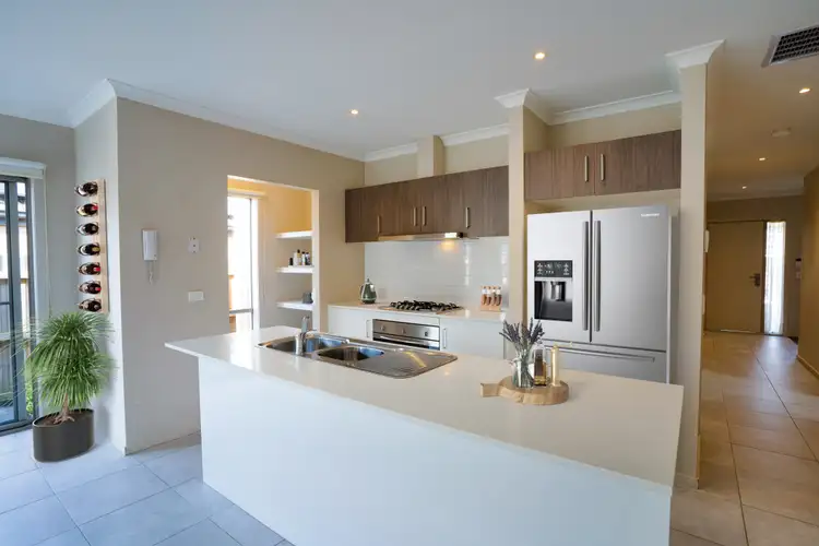 Fifth view of Homely house listing, 3 Licodia Parade, Mernda VIC 3754