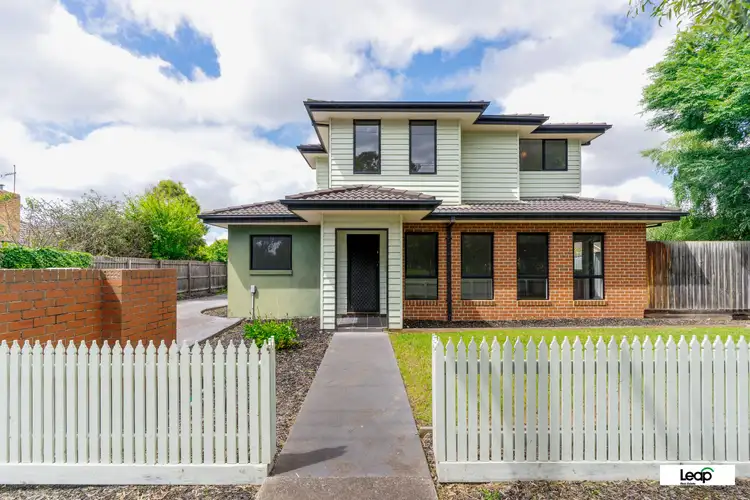Main view of Homely townhouse listing, 1/35 Rhodes Parade, Oak Park VIC 3046