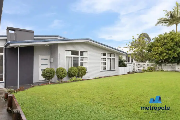 25 Burchell Street, Carina QLD 4152