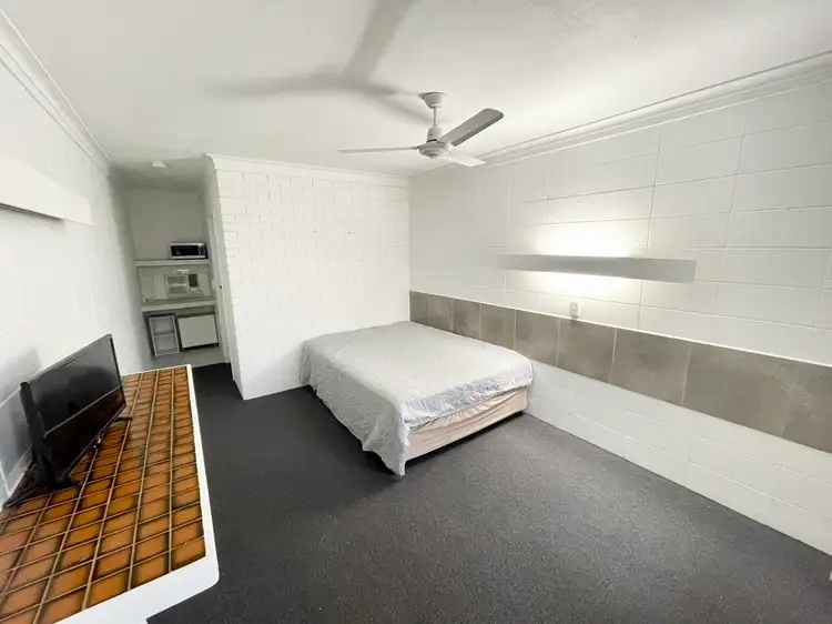 Third view of Homely unit listing, 8/2283 Gold Coast Highway, Mermaid Beach QLD 4218
