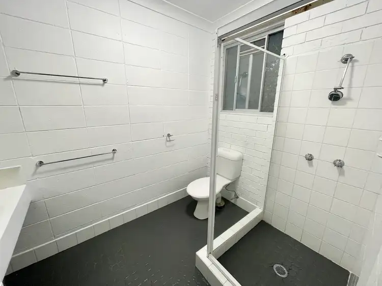 Fifth view of Homely unit listing, 8/2283 Gold Coast Highway, Mermaid Beach QLD 4218