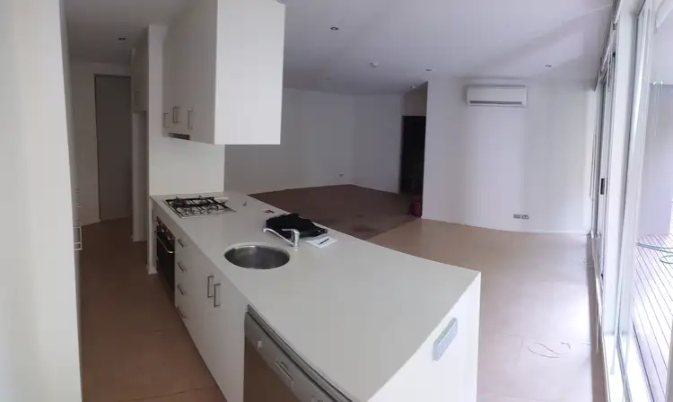 Fifth view of Homely apartment listing, 3/24 Pine Avenue, Elwood VIC 3184