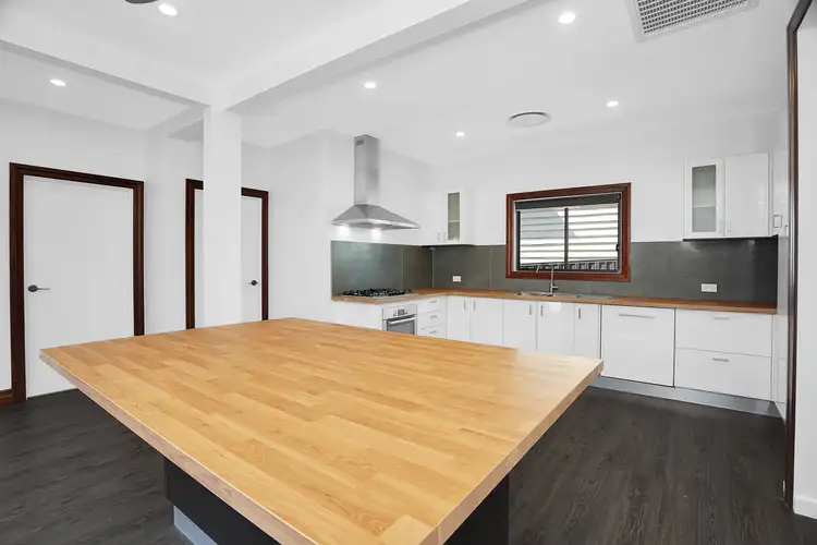 65 Chaucer St, Moorooka QLD 4105