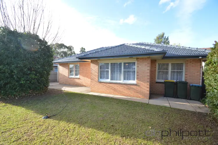 68 Ascot Avenue