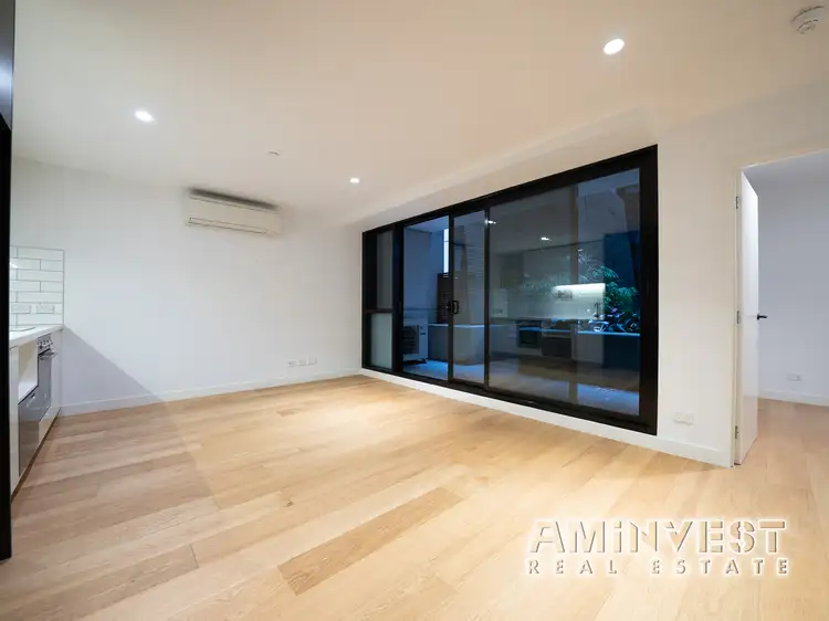 G01/83 Flemington Road