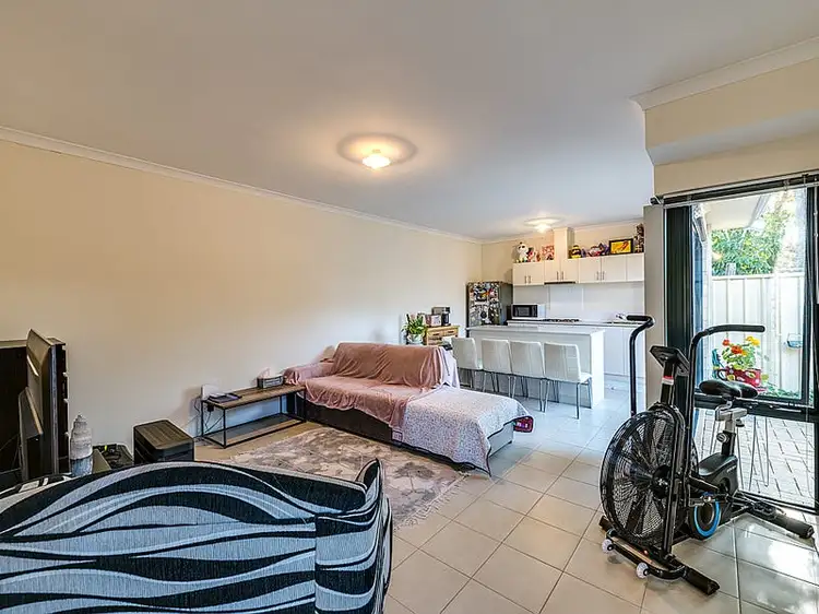 Second view of Homely house listing, 5/9 Harold Street, Gosnells WA 6110