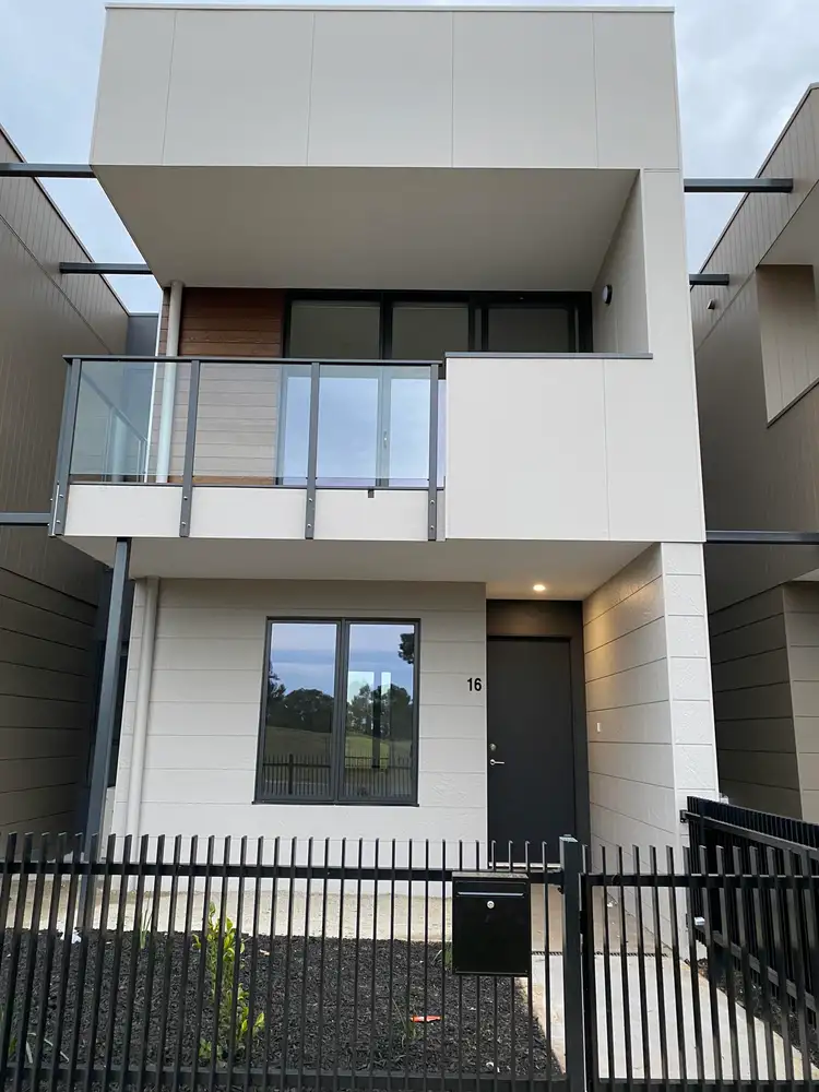 16 McCormack Road, Maddingley VIC 3340