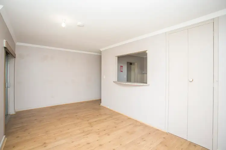 Sixth view of Homely unit listing, 19/2 Benjamin Street, Armadale WA 6112