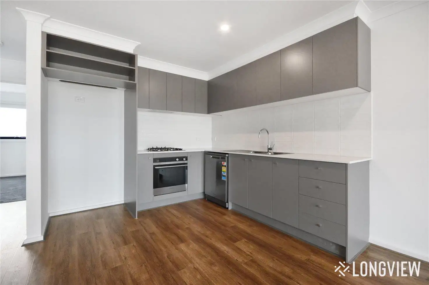 Main view of Homely townhouse listing, 32 Odsal Walk, Strathtulloh VIC 3338