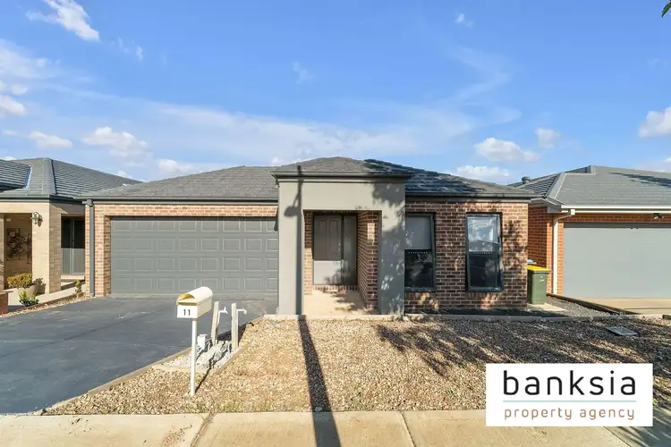 11 Cranberry Crescent, Manor Lakes VIC 3024