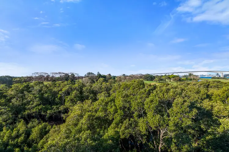 4509/18 Parkside Circuit, Hamilton QLD 4007
