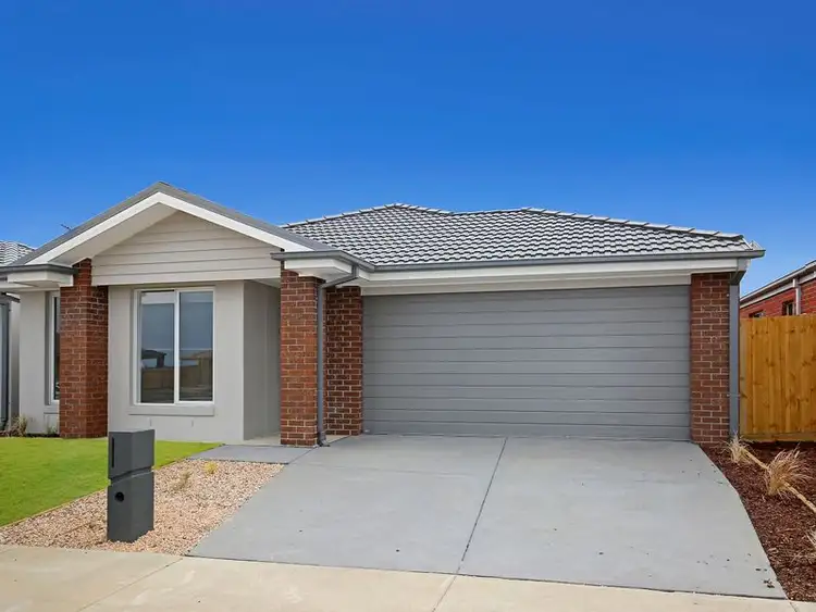 22 Falcon Street, Armstrong Creek VIC 3217
