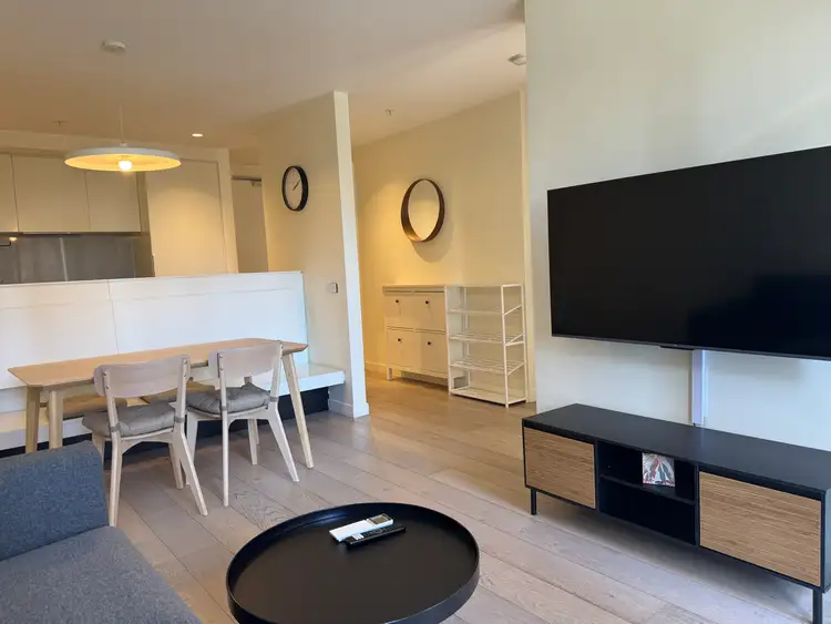 1008/81 A'beckett Street, Melbourne VIC 3000