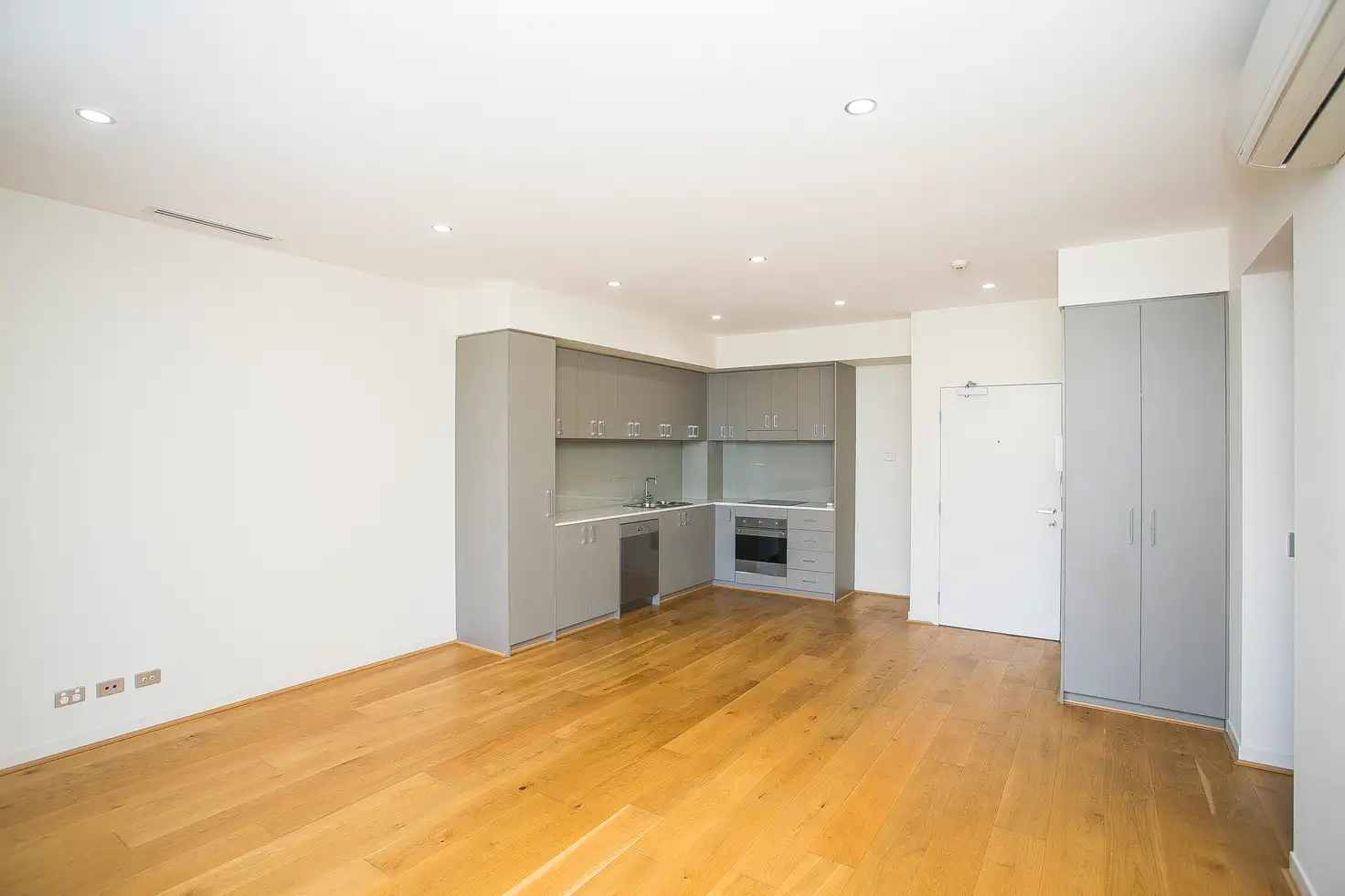 Main view of Homely unit listing, 310/2 Rutland Avenue, Lathlain WA 6100