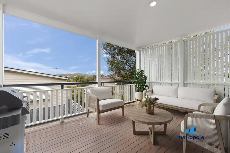 4/66 Bundara Street
