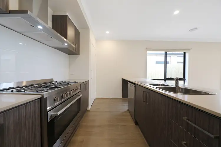 Fourth view of Homely house listing, 7 Ross Parade, Wallan VIC 3756