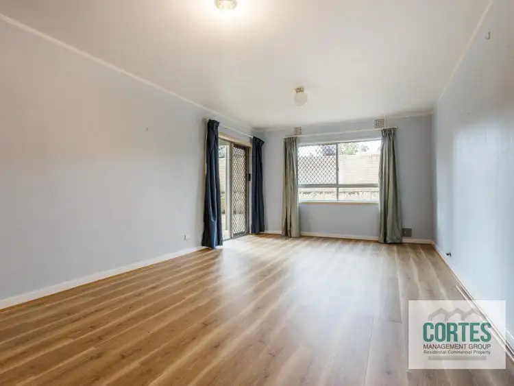 Fourth view of Homely house listing, 6/4 Canham Way, Orelia WA 6167