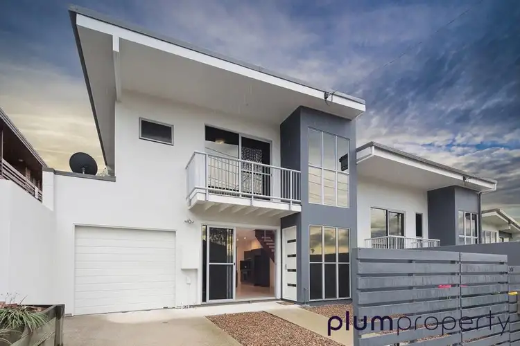 33 Waverley Road, Taringa QLD 4068
