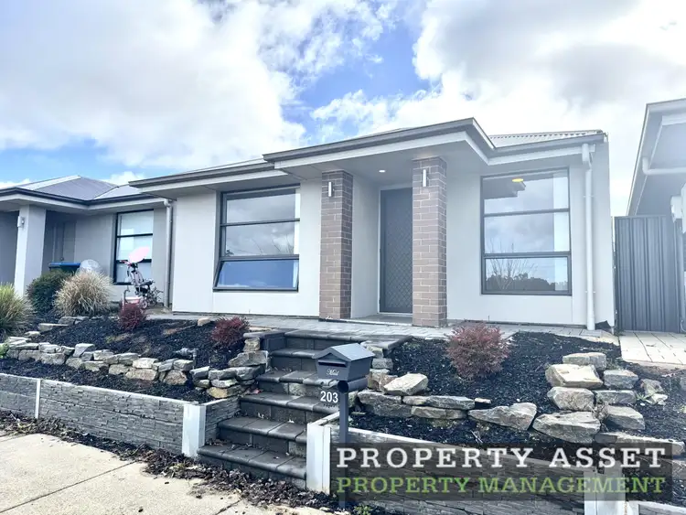 203 Heysen Boulevard, Mount Barker SA 5251
