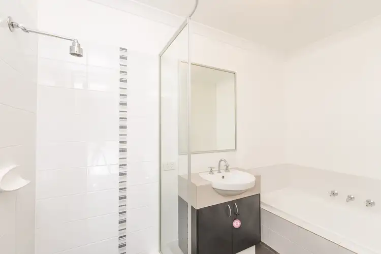Fifth view of Homely house listing, 7 Cochrane Loop, Aveley WA 6069