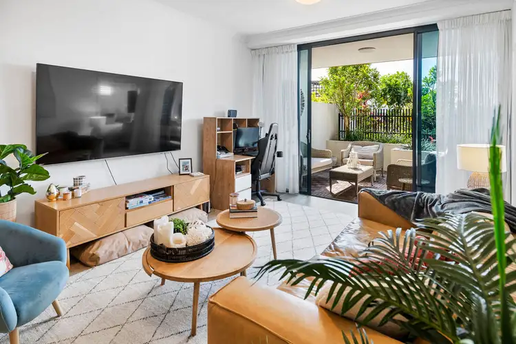 Main view of Homely apartment listing, 5204 Harbourview Drive, Hope Island QLD 4212
