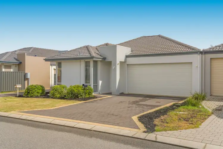 Fourth view of Homely house listing, 6 Donatti Retreat, Caversham WA 6055