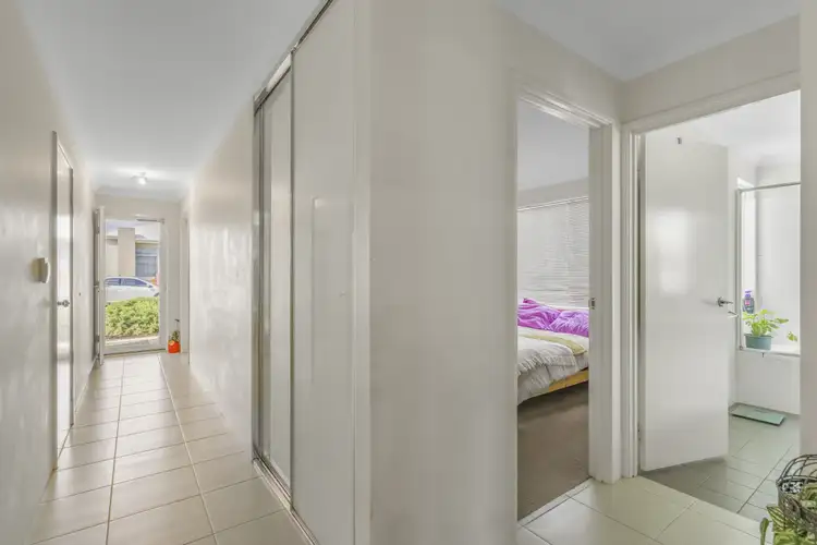 Fifth view of Homely house listing, 6 Donatti Retreat, Caversham WA 6055