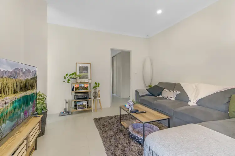 Seventh view of Homely house listing, 6 Donatti Retreat, Caversham WA 6055