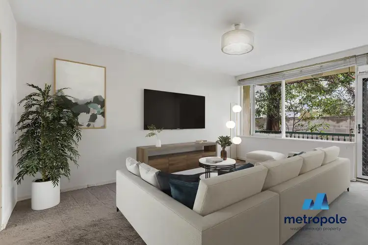 Main view of Homely apartment listing, 2/7 Alfriston Street, Elwood VIC 3184