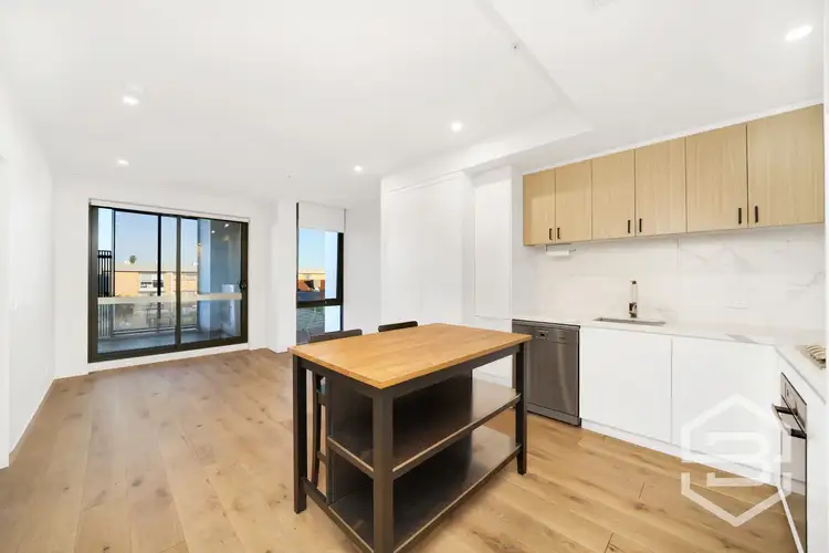 207/213 Brunswick Road, Brunswick VIC 3056