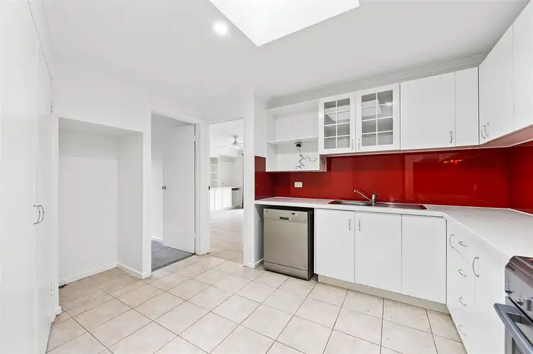 2/76 Keith Street, Parkdale VIC 3195