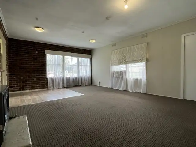 Second view of Homely house listing, 4 Orange Court, Doveton VIC 3177