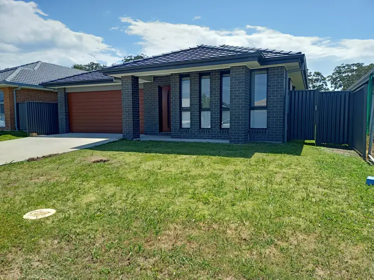 4 Sandcastle Drive
