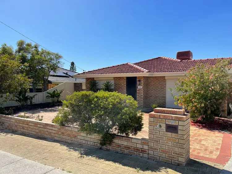 Second view of Homely house listing, 122 Gradient Way, Beldon WA 6027
