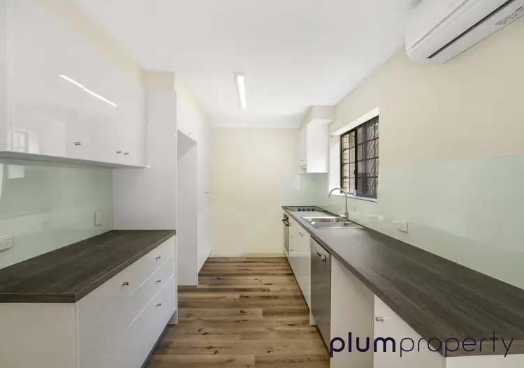 Main view of Homely townhouse listing, 5/156 Clarence Road, Indooroopilly QLD 4068